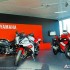 Stan rynku motocyklowego w Polsce na koniec pazdziernika - scigacze yamaha salon liberty motors lopuszanska warszawa mg 0008