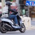 Uzywane Kymco People S 300i tanie i dobre - lewy zakret ulica kymco people scigacz pl