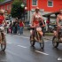 Erzberg Rodeo 2011 morderczy sprint - Motocyklisci przebrani za kobiety parada