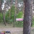 Widziane zza gogli enduroterrorysci - Krolewskie maniery - aby nie rzucac puszki na ziemie wystarczy ja powiesic na drzewie