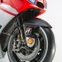 2014 Ducati Desmosedici GP14 wiecej zdjec - opona przod
