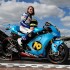 Elena Myers na treningu MotoGP 17-latka na Suzuki GSV-R 800 - dziewczyna na gsvr suzuki