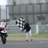 MotoGP Pedrosa wygrywa chaotyczny wyscig - Lorenzo finish