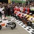 MotoGP fantastyczny koniec sezonu 2011 w Walencji - W holdzie Simoncellemu