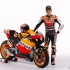 MotoGP prezentacja Hondy przed pierwszymi testami - Casey Stoner motocykl