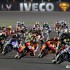Ogladalnosc MotoGP spada - Poczatek wyscigu Katar Grand Prix 2012