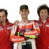 The Doctor Rossi oficjalnie w barwach Ducati Corse 2011 - ducati team 2011 valentino rossi ducati leathers 9