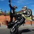 Chris Pfeiffer i stunt w Warszawie - mistrz swiata streetbike freestyle Christian Pfeiffer