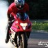 Stunt motocyklowy z amputowana reka Chris Dellarocco - burnout one hand