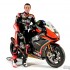 Aprilia prezentuje swoj zespol WSBK - Laverty aprilia-racing-wsbk-team-rsv4-07