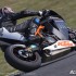 KTM w TT Isle of Man 2010 - motocykl od tylu ktm rc8r 2009 test tor panoniaring d mg 0261