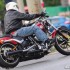 Harley Davidson Breakout bilet do wolnosci - zakret brakeout