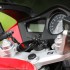 1998 Honda VFR800F vs 2014 Honda VFR800F - zestaw kontrolek