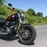 Harley Davidson Fat Bob kawal porecznego motocykla - przod HD FatBob Scigacz pl