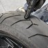 Sezon z Ducati Monster 821 jak bylo naprawde - Monster jest bardzo czuly na stan i jakosc ogumienia