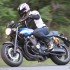 Yamaha XJR1300 ile wart jest fabryczny custom - bokiem na Yamaha XJR 1300 Scigacz pl