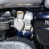 Triumph Bonneville Thruxton R zloto co sie swieci - Nowy Triumph Thruxton R 2016 wtryskogazniki