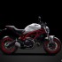 Ducati Monster 797 wloski przepis na motocykl dla poczatkujacych - bialy ducati monster 797