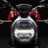 Ducati Monster 797 wloski przepis na motocykl dla poczatkujacych - monster 797 przednia lampa