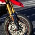 Ducati Hypermotard 950 ekstra emocje i ekstrawagancja - Hypermotard 950 SP przedni widelec