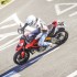 Ducati Hypermotard 950 ekstra emocje i ekstrawagancja - hypermotard 950 oznakowania poziome