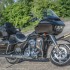 Harley Davidson Road Glide Limited 2020 test opis opinia cena - HD RoadGlide 37 stand