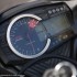 Ducati 848 Evo kontra Suzuki GSX-R750 - zegary gsxr750 suzuki 2011 test tor poznan f1 59