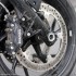 Ducati Hypermotard 796 i BMW F800R z detonatorem w reku - hamulec przedni f800r bmw test a mg 0005