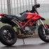 Ducati Hypermotard 796 i BMW F800R z detonatorem w reku - prawy tyl ducati hypermotart 796 test b mg 0020