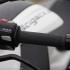 Ducati Hypermotard 796 i BMW F800R z detonatorem w reku - przyciski f800r bmw test a mg 0019