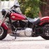 Harley-Davidson FLS Softail Slim retro cool - lewy bok daleko Harley Davidson Softail Slim