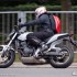 Honda CB600F Hornet szerszen bez zadla - zakret lewy bok
