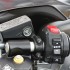 Honda VFR1200F DCT vs Suzuki Hayabusa hiperturystyka - przelaczniki Suzuki