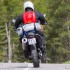 Motocykle turystyczne sercem czy szkielkiem i okiem - gs800 tyl zakret alpenmasters 2012
