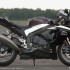 Yamaha YZF-R1 2009 kontra Suzuki GSX-R1000 2009 - motocykl gsxr1000 suzuki test b mg 0192