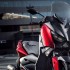 Yamaha X MAX 125 elegancja z charakterem - 2018-Yamaha-XMAX-125-ABS-EU-Radical-Red-Detail-001