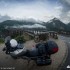 Motocyklem na Balkany samotnie na dwoch kolach - Suzuki podziwia widoki