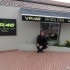 Moto Italia czyli sporty turystyki i nakedy w epickiej podrozy przez Wlochy - W oczekiwaniu na otwarcie sklepu VR46 w Tavulii