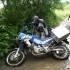 Motocyklem przez Afryke przygotowania - podnoszenie motocykla
