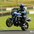 Ekscentryczny big macho bike co wybrac - Kawasaki ZRX 1200 R wheelie