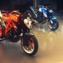 KTM 1290 Super Duke Patriot Ediotion  wiecej zdjec - dwa motocykle
