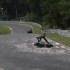Wypadek motocykla na Nurburgring  uciekac - Highside