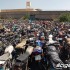 Zakaz jazdy motocyklami spowodowal zamieszki - Motocykle w Jemenie parking policyjny