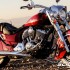 Motocykle Indian wjezdzaja do Polski    - chief czerwony