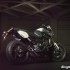 MT09 Street Tracker  Yamaha prezentuje nowy motocykl - od tylu street tracker