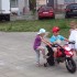 Jak poderwac dwie dziewczyny na motocykl - podryw na ducati