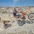 Blazusiak ratuje sie przed gleba w Denver - ktm na kole