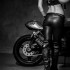 Sportowy HarleyDavidson od Matt Black Custom Designs - Harley Davidson Custom 9