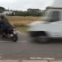 Niezniszczalny motocykl  jak to nie dziala - chwile przed zderzeniem