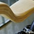 Prawie drewniany motocykl elektryczny dla hipstera - drewniane siedzeniee raw 2015